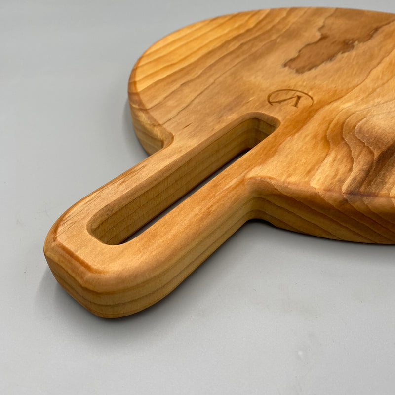 SANTANA Chopping Board Ash 385 x 300 x 25 - MADE IN BRITAIN - FREE PERSONALISATION