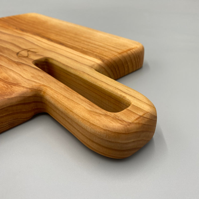 FUNCHAL Chopping Board Ash or African Wood 400 x 250 x 27 - MADE IN BRITAIN - FREE PERSONALISATION